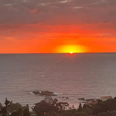 Saint Clair, La A Pied Ле-Лаванду