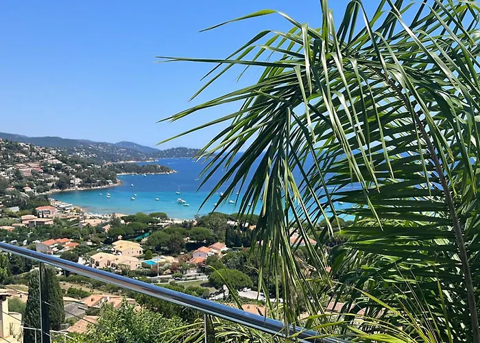 Konukevi Saint Clair, La A Pied 4*