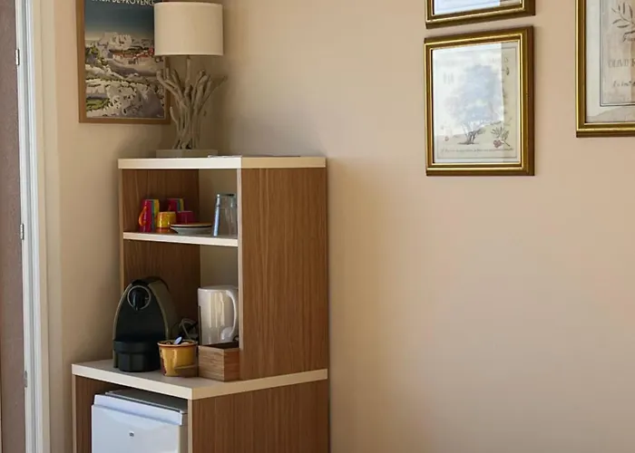 Saint Clair, La A Pied 4*