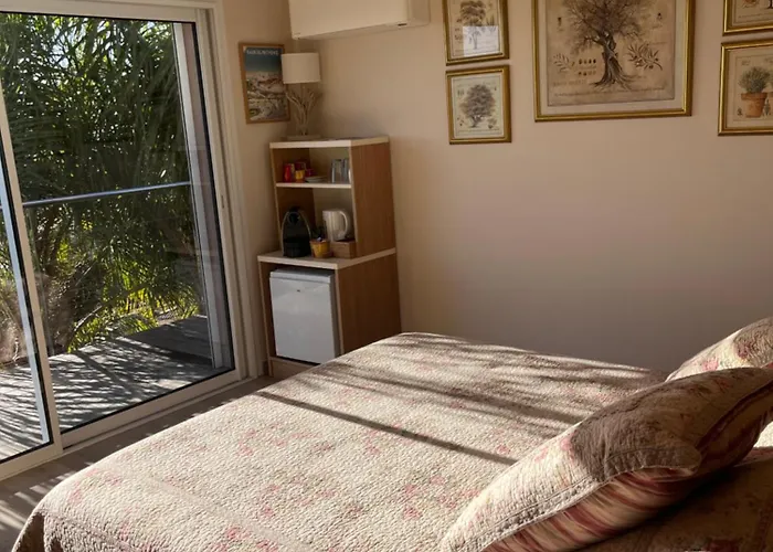 Saint Clair, La A Pied 4*